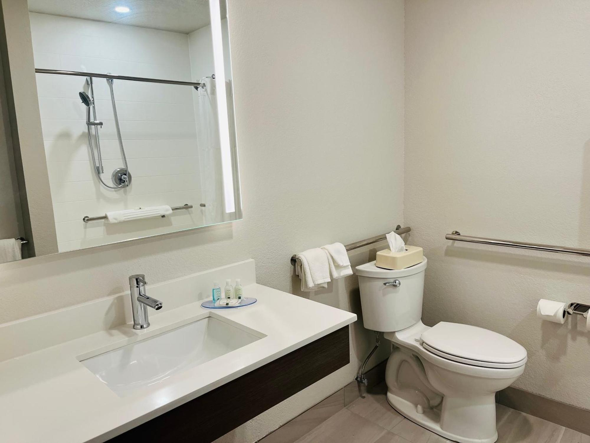 Quality Inn Kodiak Exterior photo